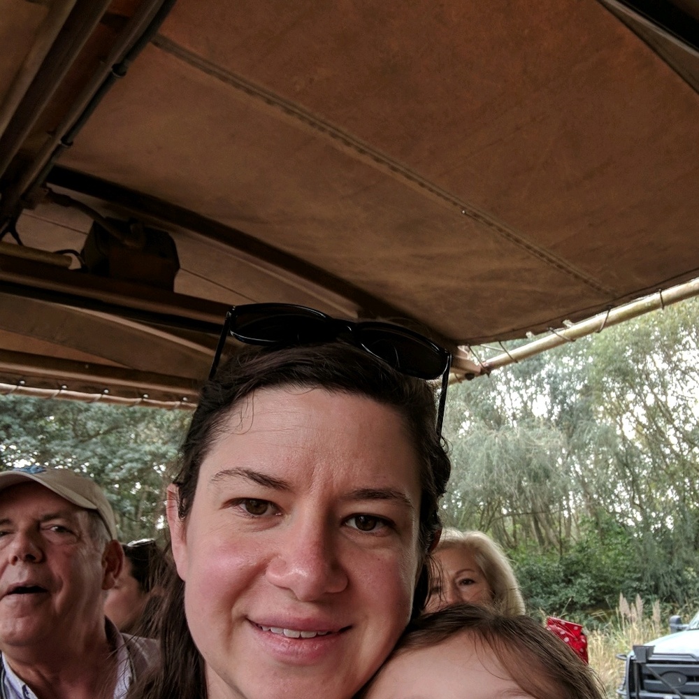 Meet your Posher, Cate